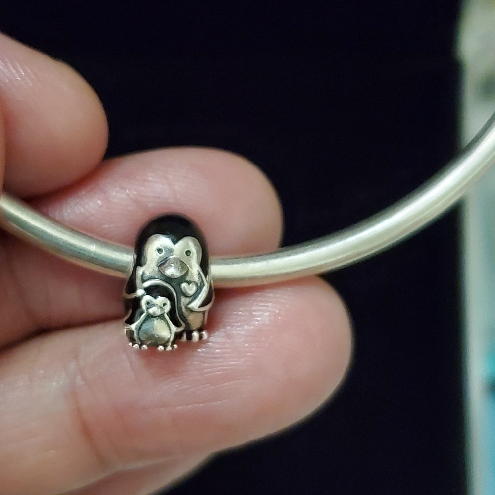 Pandora Penguin family Charm